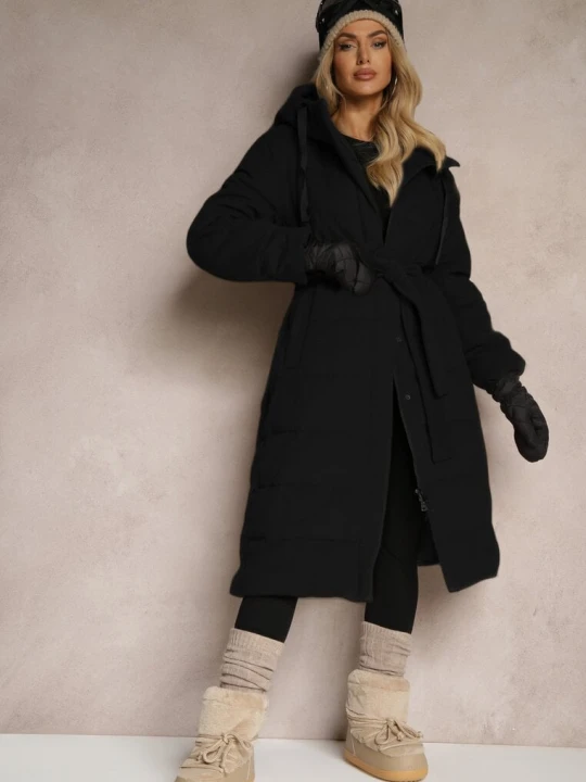 Zdjęcie produktu Czarna Kurtka z Kapturem Paskiem i Rozcięciami na Napy Zdobiona Pikowanymi Przeszyciami Semandira Ann Gissy