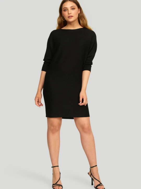 Zdjęcie produktu Czarna, oversize' owa sukienka z błyszczącą nitką Greenpoint