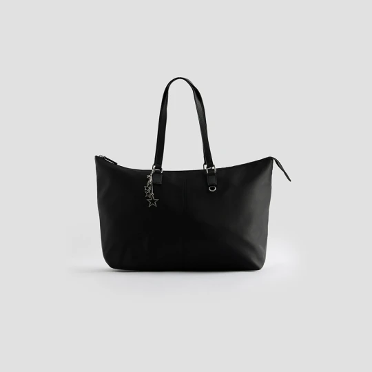 Zdjęcie produktu Czarna torba shopper z brelokiem House