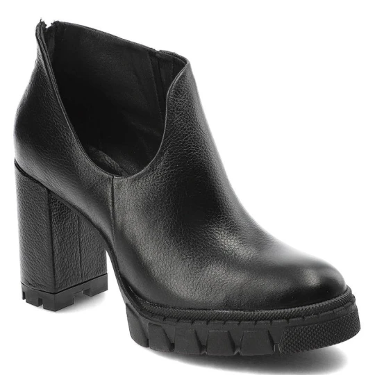 Zdjęcie produktu Czarne Botki Armodo Stylowe Skórzane Buty Na Obcasie