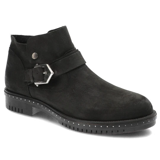 Zdjęcie produktu Botki damskie Carinii, wsuwane z elegancką klamrą, czarne, B4201_360-000-PSK-C50