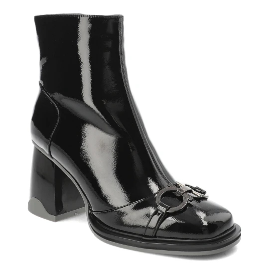 Zdjęcie produktu Czarne Botki S.Barski Eleganckie Obuwie Damskie Na Obcasie