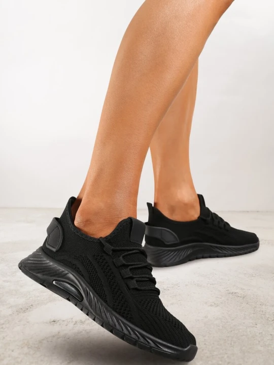 Zdjęcie produktu Czarne Buty Sportowe na Platformie ze Sznurowaniem Adelmarie Vices