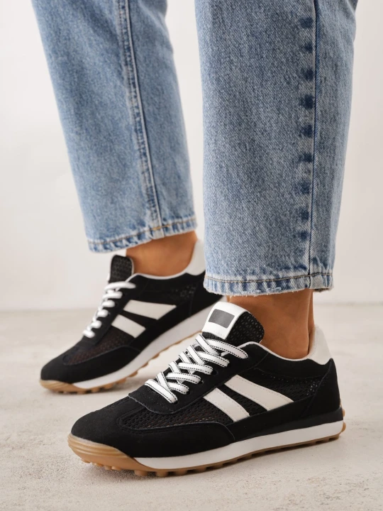 Zdjęcie produktu Czarne Casualowe Sneakersy z Siateczkowymi Wstawkami Kassadina Sport