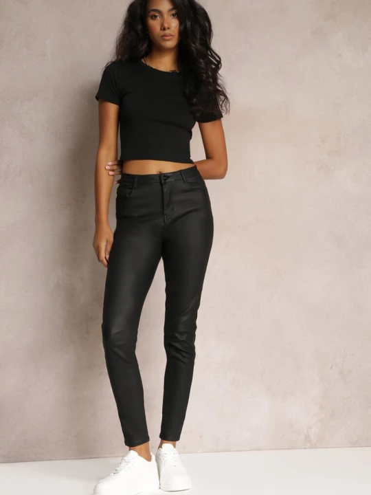 Zdjęcie produktu Czarne Casualowe Spodnie Skinny o Modelującym Fasonie Elovi Daysie