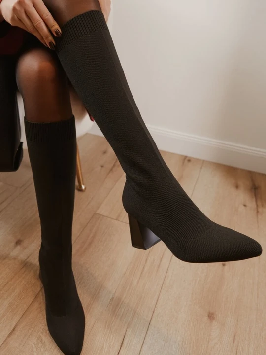 Zdjęcie produktu Czarne Eleganckie Kozaki VICES na Słupku ze Skarpetkową Cholewką Mialles
