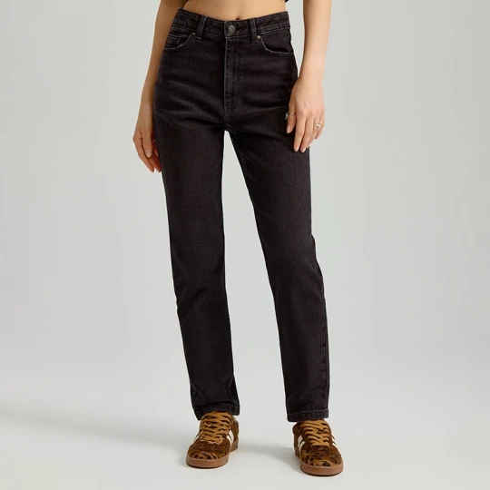Zdjęcie produktu Czarne jeansy mom fit z wysokim stanem House