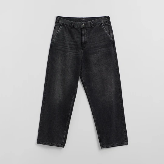 Zdjęcie produktu Czarne jeansy skater fit jasnoniebieskie House