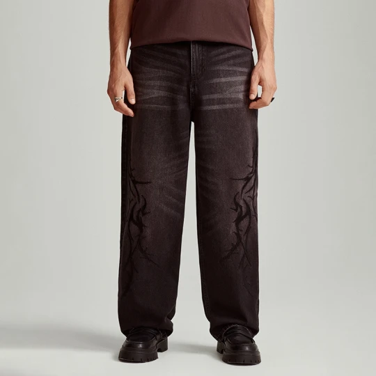Zdjęcie produktu Czarne jeansy skater fit stone wash House