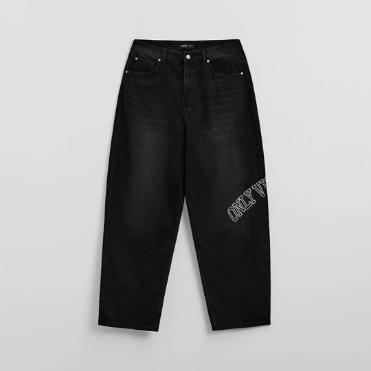 Zdjęcie produktu Czarne jeansy skater z haftem Only Vision House