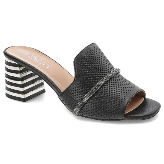 Zdjęcie produktu Czarne Klapki Venezia Eleganckie Skórzane Buty
