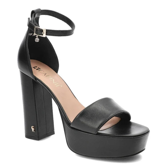 Zdjęcie produktu Czarne Sandały Carinii Eleganckie Skórzane Buty