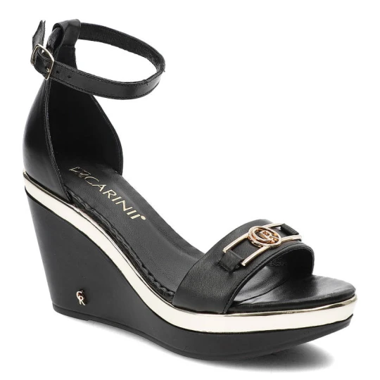 Zdjęcie produktu Czarne Sandały Carinii Stylowe Buty Na Koturnie