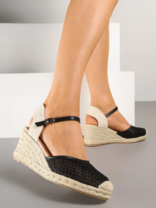 Zdjęcie produktu Czarne Sandały w Stylu Espadryli z Plecionką i Siateczką Meranella Vera Blum