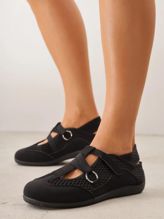 Zdjęcie produktu Czarne Sneakeriny z Siateczki z Zapięciem na Rzep Vianate Kang You
