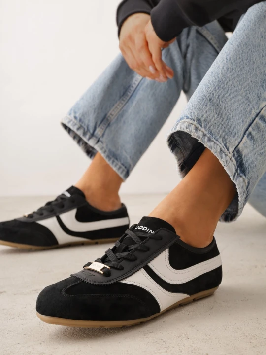 Zdjęcie produktu Czarne Sneakersy Klasyczne Tenisówki z Zamszu Naturalnego Talanashta Goodin