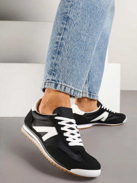 Zdjęcie produktu Czarne Sneakersy Klasyczne Tenisówki Zdobione Przeszyciami Bortewi C'M Paris