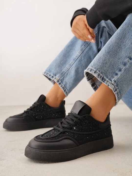 Zdjęcie produktu Czarne Sneakersy na Platformie Ozdobione Cyrkoniami Kyllyss Marquiiz