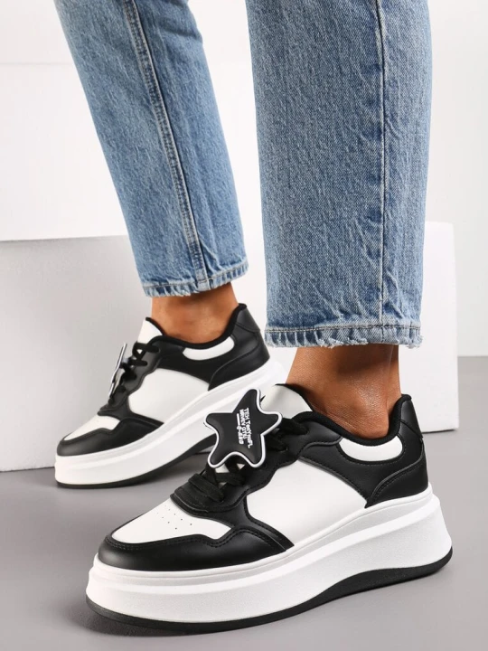 Zdjęcie produktu Czarne Sneakersy na Platformie z Odpinaną Gwiazdką Ekaria