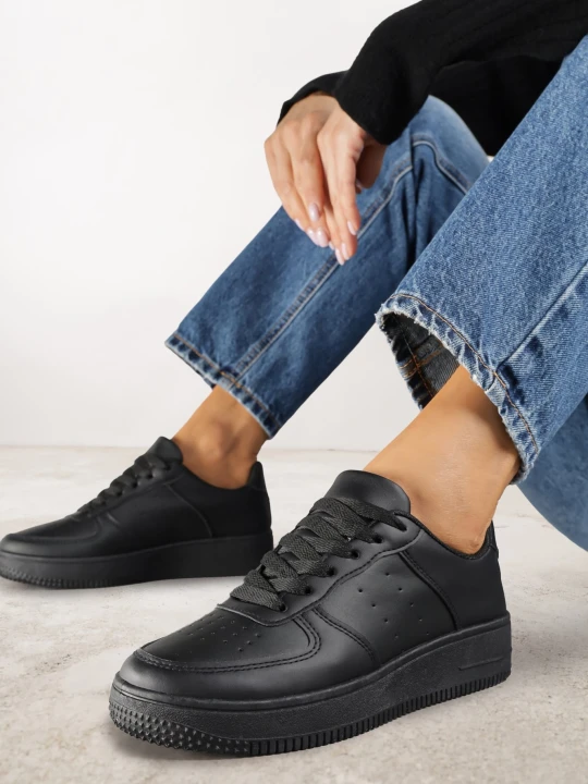 Zdjęcie produktu Czarne Sneakersy Sznurowane na Grubej Podeszwie Taleith Vices