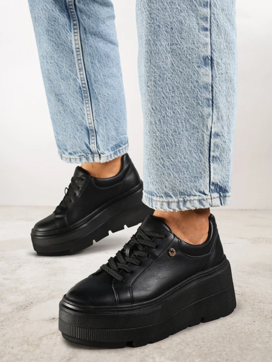 Zdjęcie produktu Czarne Sneakersy Vices na Platformie Miriri