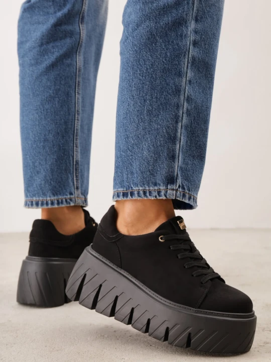 Zdjęcie produktu Czarne Sneakersy VICES na Platformie Typu Chunky Tassi