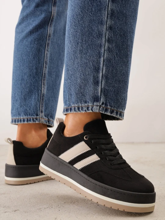 Zdjęcie produktu Czarne Sneakersy w Stylu Retro z Imitacji Zamszu na Grubej Podeszwie Corvimes Ideal