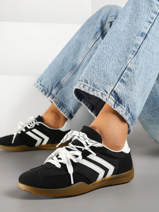 Zdjęcie produktu Czarne Sneakersy w Stylu Tenisówek Ozdobione Geometrycznym Wzorem Teloriella