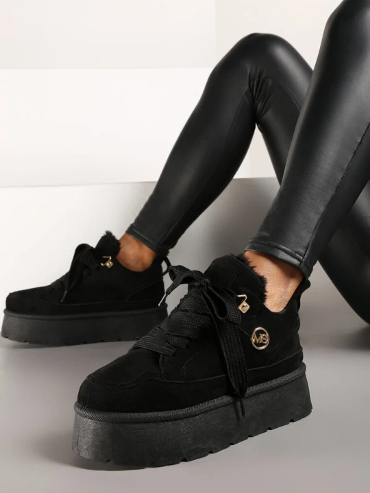 Zdjęcie produktu Czarne Sneakersy z Imitacji Zamszu na Grubej Podeszwie Wyściełane Futerkiem Senavel