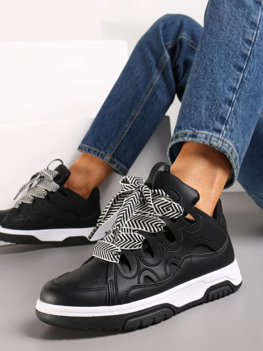 Zdjęcie produktu Czarne Sneakersy z Szerokimi Sznurówkami Nolita
