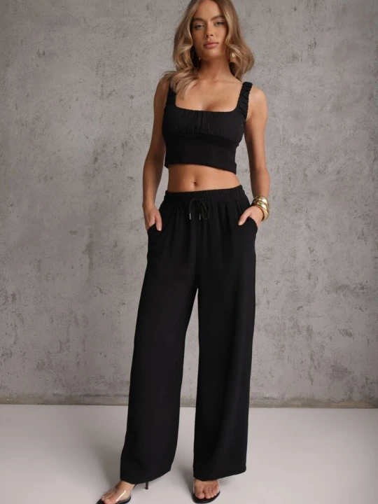 Zdjęcie produktu Czarne Spodnie High Waist ze Sznurkiem w Talii i Prostą Nogawką Raveann Defox