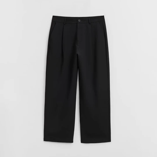 Zdjęcie produktu Czarne spodnie tailoring baggy fit House
