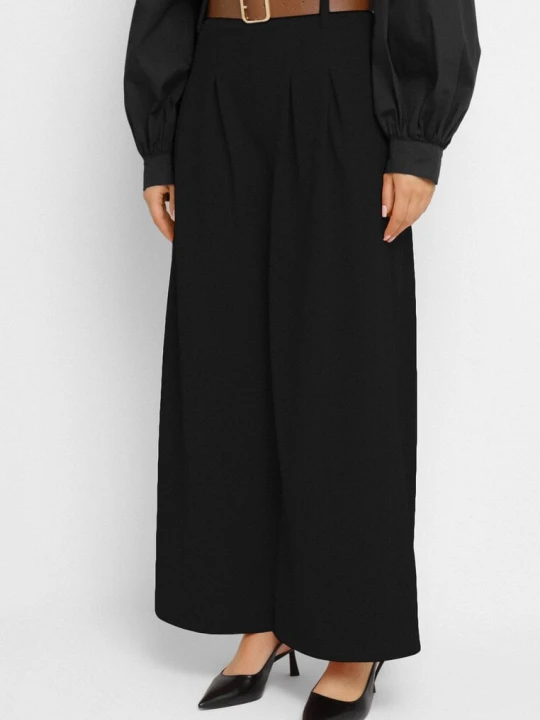 Zdjęcie produktu Czarne Szerokie Spodnie z Wysokim Stanem i Paskiem Rasalla Fashion