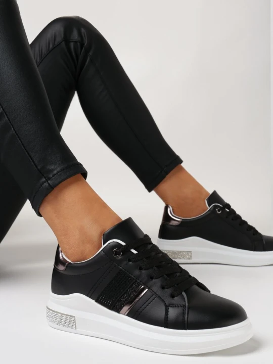 Zdjęcie produktu Czarne Sznurowane Sneakersy z Ekoskóry Ozdobione Cyrkoniami Aloulie