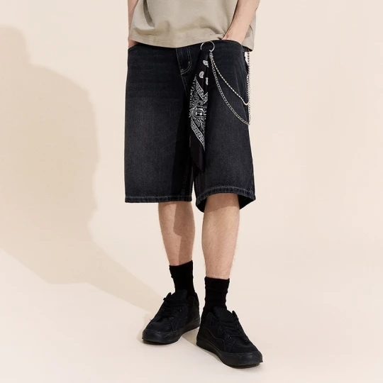 Zdjęcie produktu Czarne szorty jeansowe baggy fit House