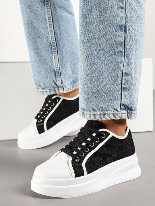 Zdjęcie produktu Czarno-Białe Sneakersy na Platformie z Koronkową Cholewką Falendriela Maira