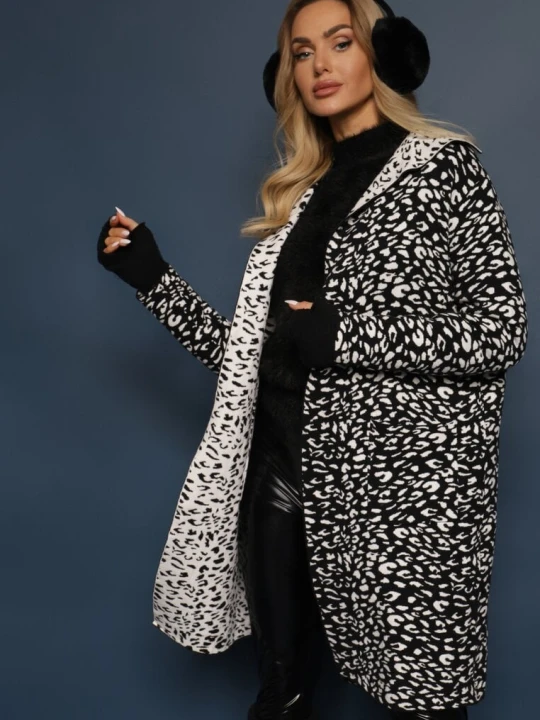 Zdjęcie produktu Czarno-Biały Niezapinany Kardigan z Kieszeniami w Panterkowy Print Riaverna Glo-story