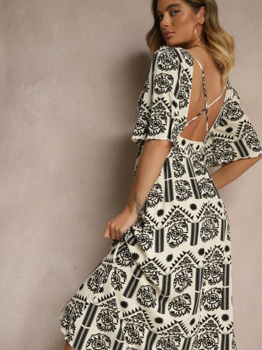Zdjęcie produktu Czarno-Kremowa Sukienka Boho Rozkloszowana z Wiskozy z Odkrytymi Plecami Tuvria H&s