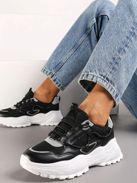 Zdjęcie produktu Czarno-Szare Sneakersy na Tłoczonej Podeszwie Zdobione Sznurkiem Wokół Pellesti