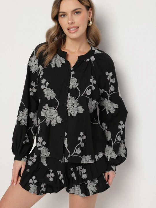 Zdjęcie produktu Czarny Bawełniany Komplet Koszula z Szerokimi Rękawami i Spódnico-Spodenki Savrise New Collection