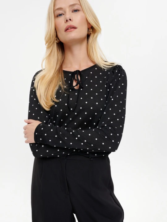 Zdjęcie produktu Czarny casualowy top w kropki Greenpoint