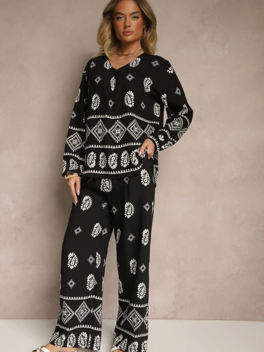 Zdjęcie produktu Czarny Komplet w Stylu Etno Spodnie z Gumką w Pasie i Bluzka Oversize Eviralyn J&x