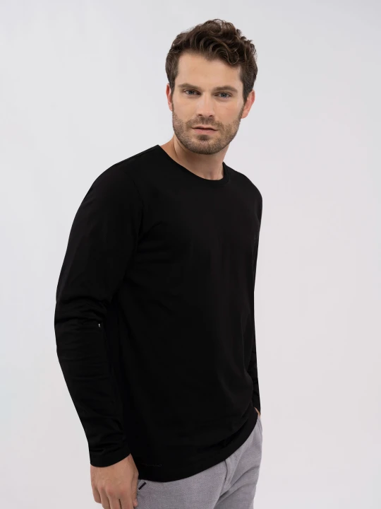 Zdjęcie produktu Czarny longsleeve L-HALS Volcano