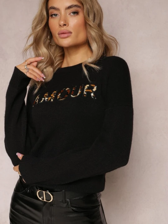Zdjęcie produktu Czarny Sweter z Naszywkami z Napisem Amour Mavilla Studio Eleven