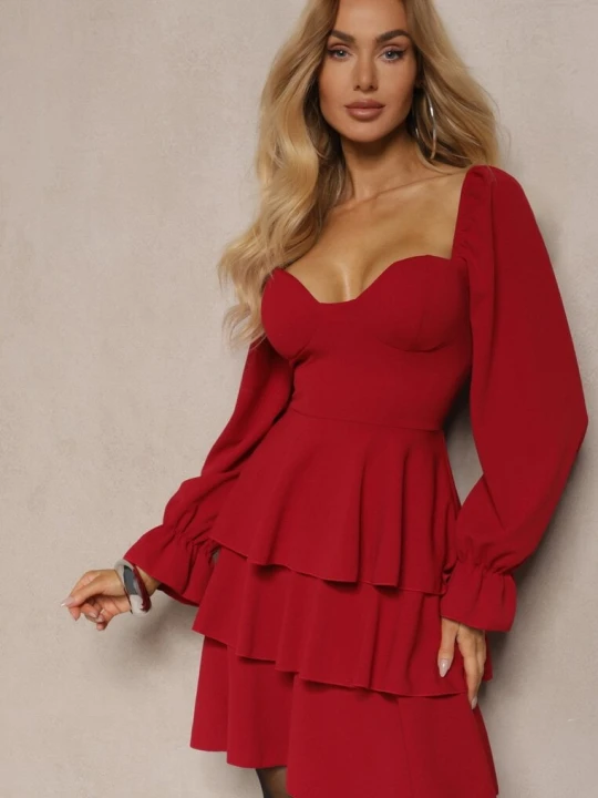 Zdjęcie produktu Czerwona Sukienka o Rozkloszowanym Kroju z Falbanami i Bufiastymi Rękawami Semiella Fashion