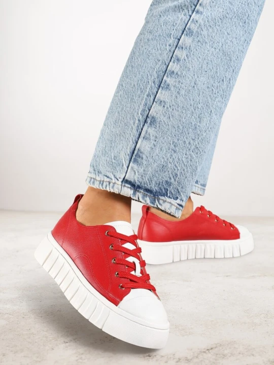 Zdjęcie produktu Czerwone Płaskie Sneakersy Vices ze Sznurowaniem Lorori