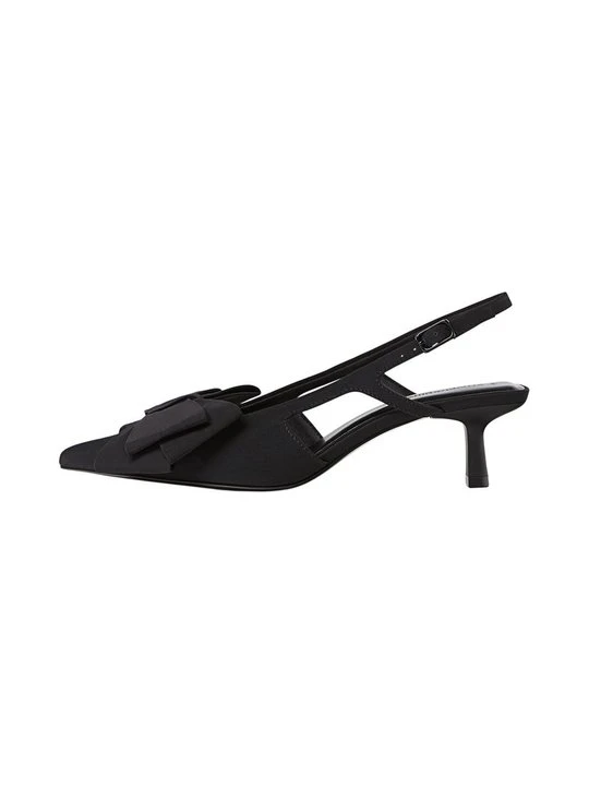 Zdjęcie produktu Czółenka Stradivarius czarny