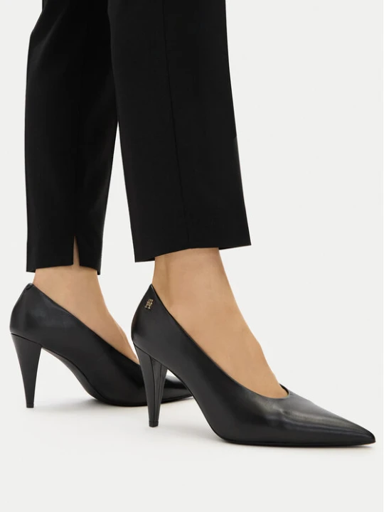 Zdjęcie produktu Czółenka Tommy Hilfiger Th Smooth Leather Pump FW0FW08960 Czarny