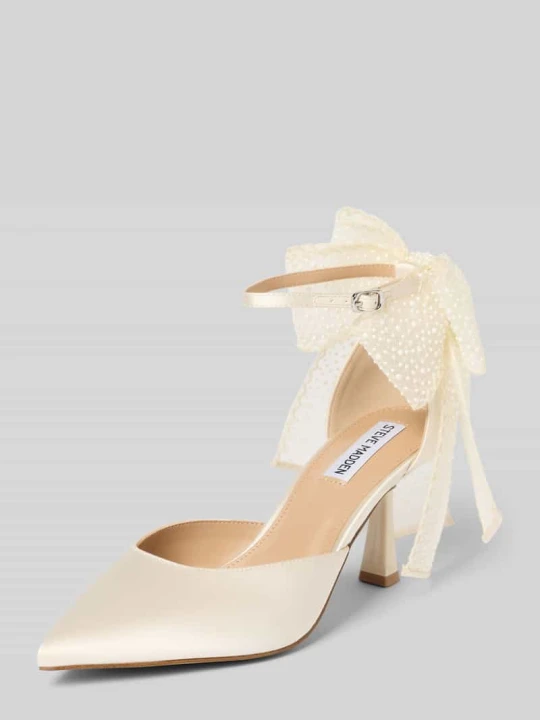 Zdjęcie produktu Czółenka z ozdobną kokardą model 'Fiorela' Steve Madden Złamany biały