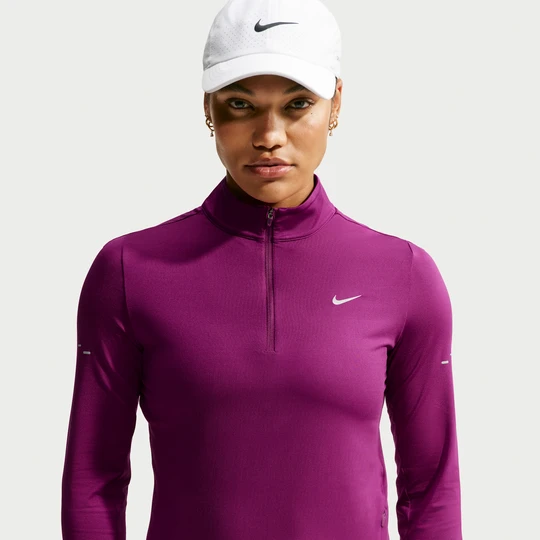 Zdjęcie produktu Damska bluza do biegania z zamkiem 1 / 4 Dri-FIT UV Nike Swift - Czerwony